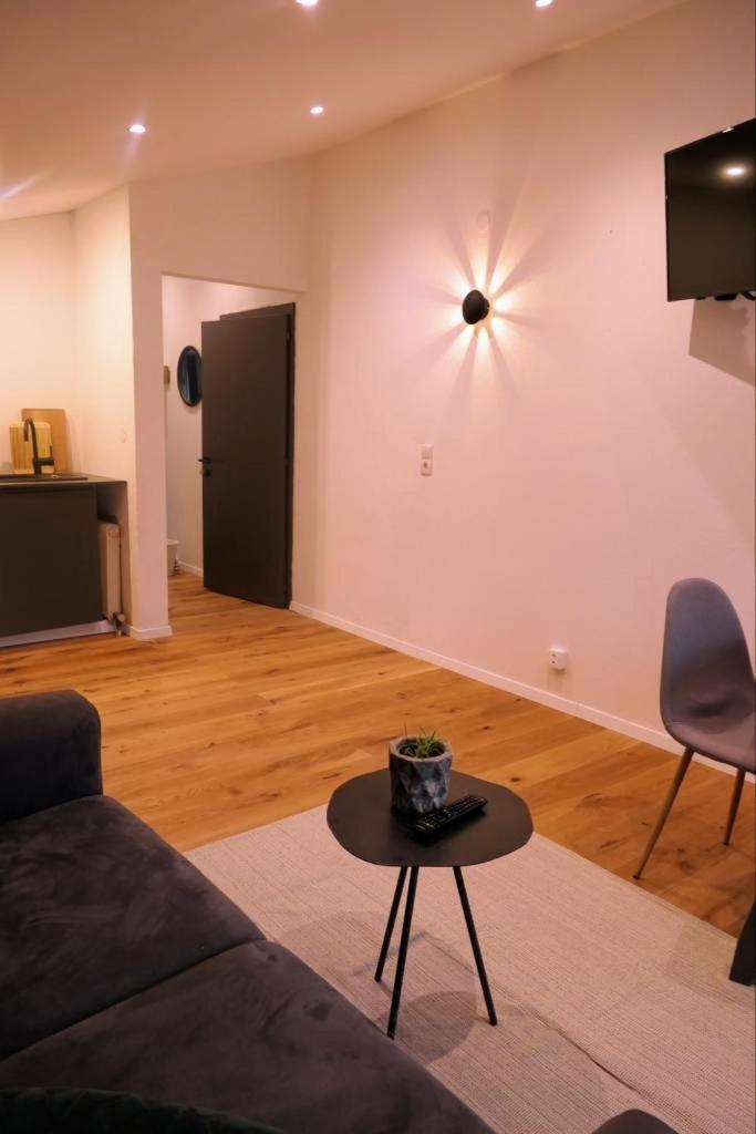 Nest'L Appartements & Zimmer Mosern Phòng bức ảnh